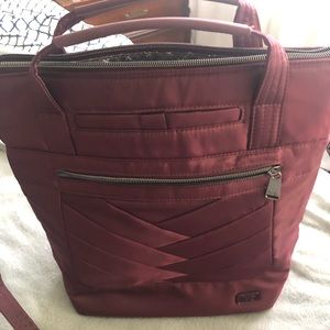 Nice LUG shoulder/laptop bag